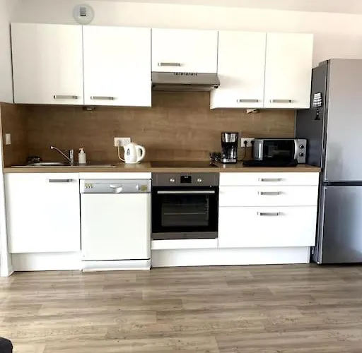 Merea アパート *